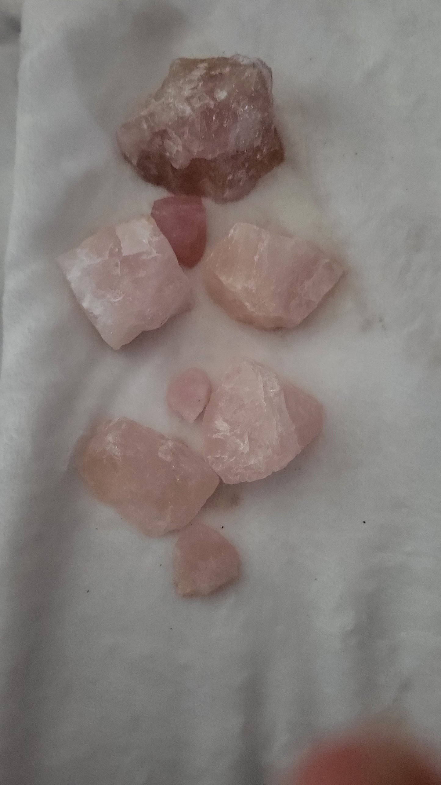 Rose Quartz (extra small)